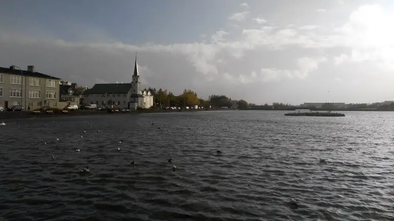 Lake Tjornin, Reykjavik