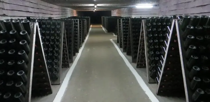 Sparkling wine production at Cricova, Moldova