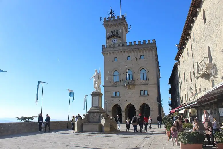 Palazzo Publico and Piazza de la Liberta