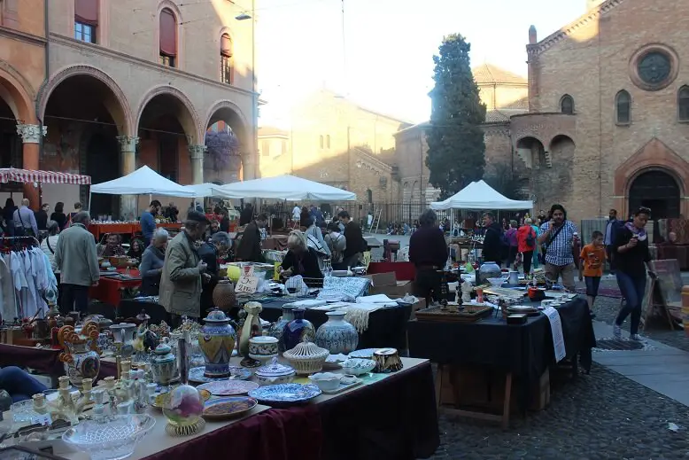 Square of the 7 churches