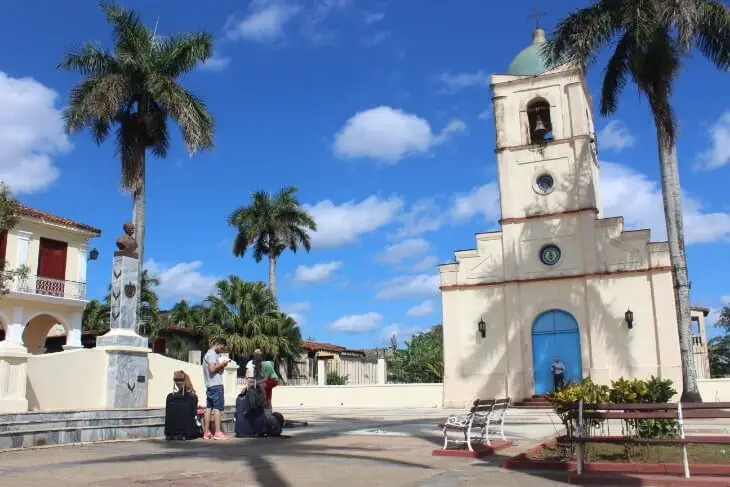 Toen in central square Vinales